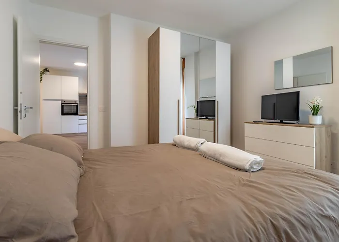 Apartment Dreamhouse *